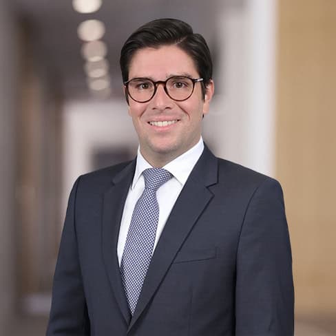 Alex Turqueto headshot.