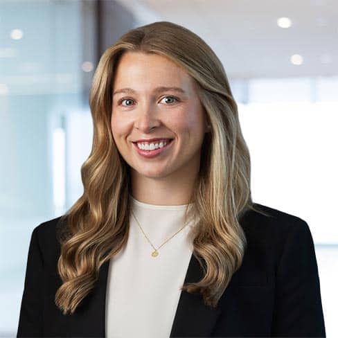 Mackenna Dunn headshot.