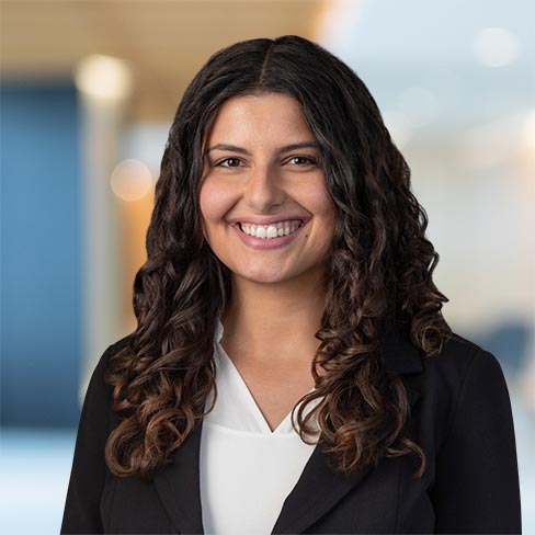 Celia Janes headshot.