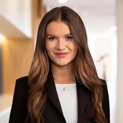 Sarah McGrath headshot.