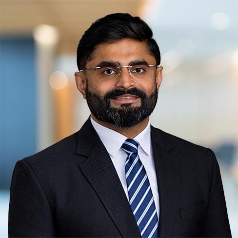 Shiv Patel headshot.