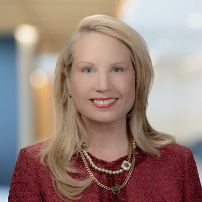 Jennifer Urban headshot.